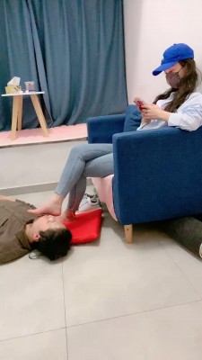 图片[6]_套路直播视频【晚晚公主】逛街后运动鞋+船袜气味羞辱 bf26744_绳缚吧