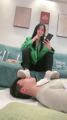 图片[3]_套路直播视频【思诺】第一次玩深喉变被踹打/吃船袜 bf26763_绳缚吧