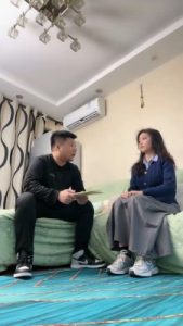 套路直播视频【素人星探】开发应聘小姐姐做S-耳光/踩踏/掐脖/下跪磕头 bf26662_绳缚吧