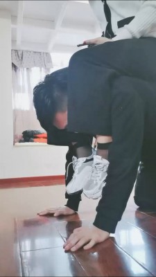 图片[3]_套路直播视频【妖玲】被幼师运动鞋短黑丝羞辱 bf26665_绳缚吧