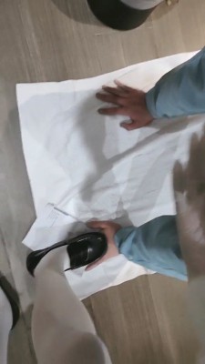 套路直播视频【柠萌小主】萝莉主皮鞋白丝诱惑调 bf26671_绳缚吧