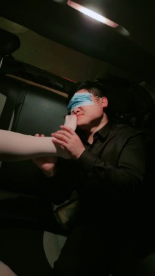 图片[6]_套路直播视频【馨妍】开发滴滴司机车内舔脚 bf26643_绳缚吧