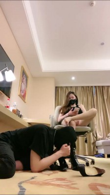 图片[6]_套路直播视频【丝绮】剧情-开发抖M同事【续集】丝袜脚捂脸 bf26621_绳缚吧