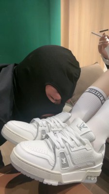图片[4]_套路直播视频【斯羽】健身女神小白鞋白袜强制闻舔 bf26615_绳缚吧