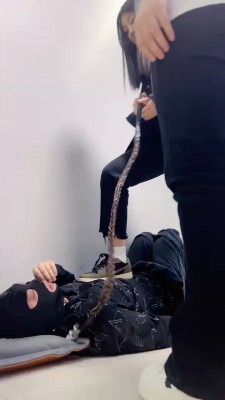 图片[8]_套路直播视频【精神小妹】群调-学生主踢踹/全体重踩踏/转胯喝圣水 bf26612_绳缚吧