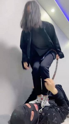 图片[12]_套路直播视频【精神小妹】群调-学生主踢踹/全体重踩踏/转胯喝圣水 bf26612_绳缚吧