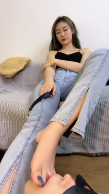 图片[11]_套路直播视频【二宝】开发性感闺蜜-转胯遛狗/吐酸奶喂食/羞涩舔jio bf26627_绳缚吧