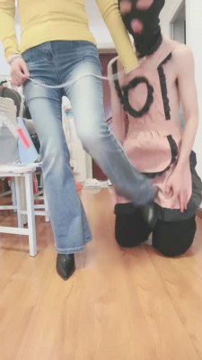 图片[4]_套路直播视频【桃子老师】调教男保姆/高跟碾头/骑马虐裆【完整版】 bf26607_绳缚吧