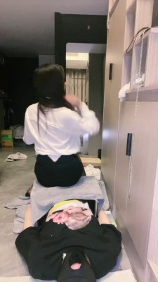 图片[7]_套路直播视频【77小主】口球塞嘴-黑丝美腿全体重踩踏 bf26501_绳缚吧
