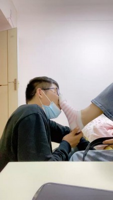 图片[9]_套路直播视频【孤傲女帝】被精神小妹虐打 bf26603_绳缚吧