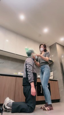图片[7]_套路直播视频【禾末】下班文员变S-黑丝气味羞辱/袋子套头窒息 bf26558_绳缚吧