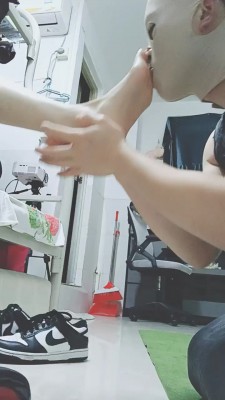 图片[6]_套路直播视频【美娜格格】长腿模特网袜高跟诱惑贱男 bf26543_绳缚吧