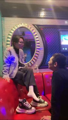 图片[9]_套路直播视频【明明】KTV帆布鞋原味棉袜玩狗【上】 bf26516_绳缚吧