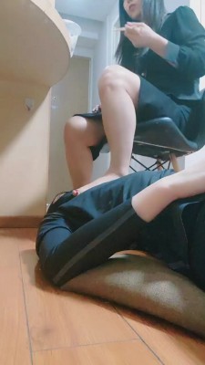 图片[6]_套路直播视频【麒麟女皇】双S-黑丝+棉袜长靴踩脚垫 bf26483_绳缚吧