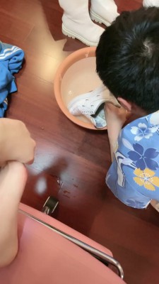 图片[5]_套路直播视频【桃幼幼】家奴刷鞋舔鞋-喝洗鞋水 bf26469_绳缚吧