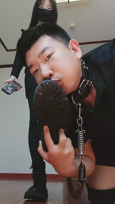 图片[6]_【申小悦】短靴提档/骑马遛狗/喝口水晨尿/脚深喉 bf26897_绳缚吧