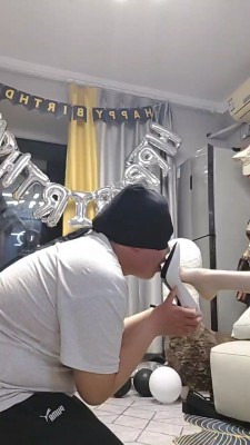 图片[4]_【丫丫啊】裸足狂舔/下跪狂抽连环耳光 bf26924_绳缚吧