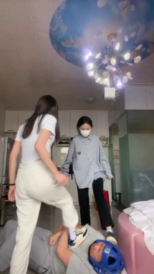 图片[3]_【精神小妹】双S入圈-超重度踢踹/踩踏-非人虐打【双视角版】bf26904_绳缚吧