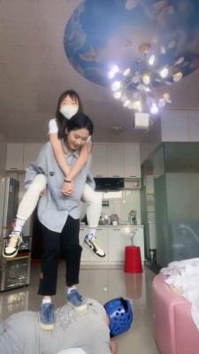 图片[5]_【精神小妹】双S入圈-超重度踢踹/踩踏-非人虐打【双视角版】bf26904_绳缚吧