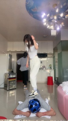 图片[7]_【精神小妹】双S入圈-超重度踢踹/踩踏-非人虐打【双视角版】bf26904_绳缚吧