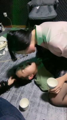 图片[9]_【女王lucky】带闺蜜体验调狗-踢裆/升水【双视角版】bf26883_绳缚吧
