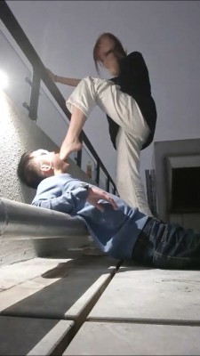 图片[5]_【小亿】阳台素人调-小白鞋超臭白棉袜强迫狗闻舔【完整版】bf26891_绳缚吧