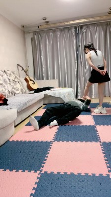 图片[2]_【扶摇小主】小白鞋文员小姐姐重度刑虐 bf26869_绳缚吧