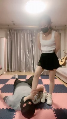 图片[6]_【扶摇小主】小白鞋文员小姐姐重度刑虐 bf26869_绳缚吧
