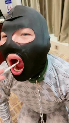 图片[3]_【甜心教主】御姐肉丝调脚奴-数据线勒脖狠抽/钻胯/吃烟灰 bf26872_绳缚吧