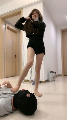 图片[9]_【甜甜S】长靴腿绞/手脚耳光/吐口水/脚深喉提档 bf26882_绳缚吧