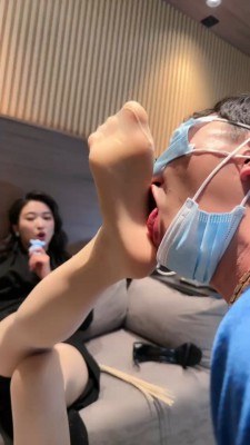 图片[9]_【鑫儿教头】藤条抽/肉丝脚深喉狂舔/强制吃口水 bf26886_绳缚吧