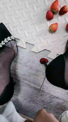 图片[7]_【辉夜S】骑马转胯/重度提档/踩踏喂食/恋足狂舔 bf27117_绳缚吧