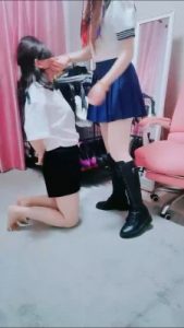 【梦幻大大】母畜-长靴原味丝袜脚羞辱/转胯遛狗/鞭打耳光 bf27031_绳缚吧