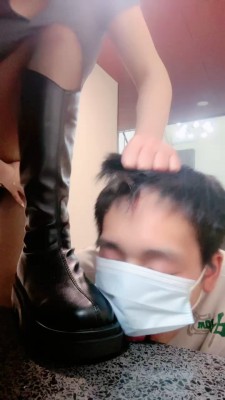 图片[6]_【西西小主】反绑虐-长靴提档/鞋底踩狗舌头/舔多双脏鞋底/喝圣水 bf26960_绳缚吧