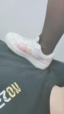 图片[5]_【小欣欣情侣】开发蹂躏脚垫/帆布鞋小白鞋跳踩 bf26942_绳缚吧