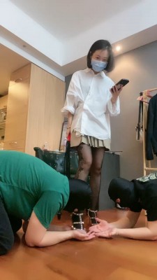 图片[2]_【Q月】黑丝高跟诱惑-sp打手心/脚插嘴/踩踏虐乳 bf27459_绳缚吧