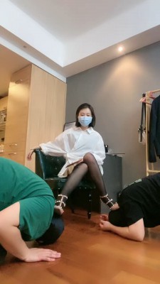 图片[3]_【Q月】黑丝高跟诱惑-sp打手心/脚插嘴/踩踏虐乳 bf27459_绳缚吧
