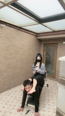 图片[4]_【桃幼幼】圈养教训脚奴-手铐捆绑/鞭打/骑马耳光/关户外囚禁 bf27442_绳缚吧