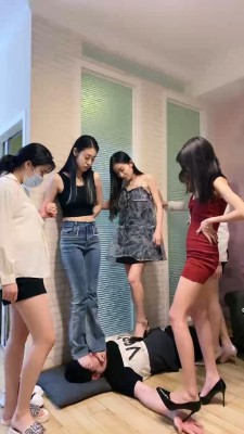 【麋鹿银儿】推荐-5S顶颜美女调-全体重跳踩/深喉舔jio bf27483_绳缚吧