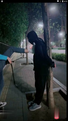 图片[3]_【涵姐】户外吊绑树上虐打狗 bf27151_绳缚吧