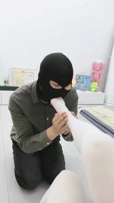 图片[8]_【兔兔】洛丽塔白丝诱惑学长-吃袜子/踩踏裸足插嘴 bf27175_绳缚吧