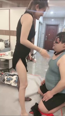 图片[4]_【妮雅】精神小妹裸足踩踏/虐乳/黑丝恋足 bf27178_绳缚吧