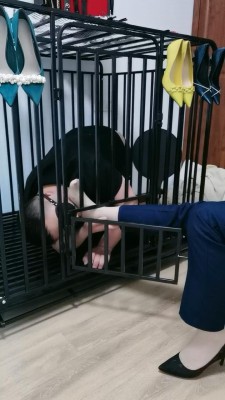 图片[9]_【凌儿女神】女高管虐调圈养狗/踢裆/高跟深喉/手脚耳光/坐脸sp bf27256_绳缚吧