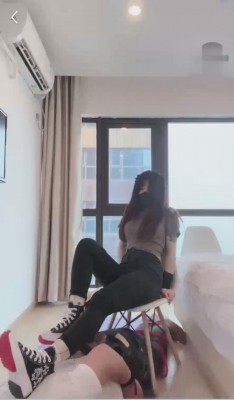 图片[6]_【不期而遇】帆布鞋白袜女主强制踢打 bf27268_绳缚吧