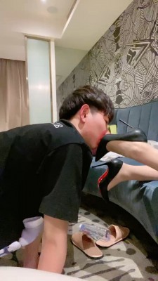 图片[8]_【海绵大大】学姐欺负小奶狗-坐头耳光/虐乳踩踏转胯 bf27275_绳缚吧