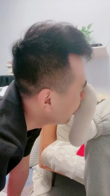 图片[2]_【鹿梦兮】闻原味白袜/狗爬行/指压板踩/电击吃口水 bf27429_绳缚吧