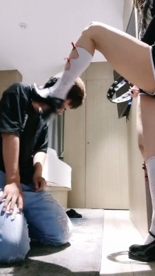 图片[8]_【七大小姐s】皮带抽/sp/掐脖子/骑马/圣水/转胯 bf27328_绳缚吧