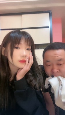 图片[9]_【文文】晨跑回来骑马遛狗/叼棉袜/鞭打舔脚 bf27309_绳缚吧