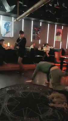 图片[2]_【乐爷】酒吧现场上课/遛狗口水滴蜡 bf27153_绳缚吧