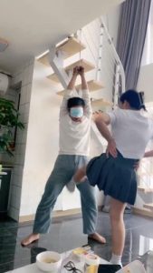 【乔安】运动女神带闺蜜踢裆/耳光虐乳/鞭刑sp bf27397_绳缚吧